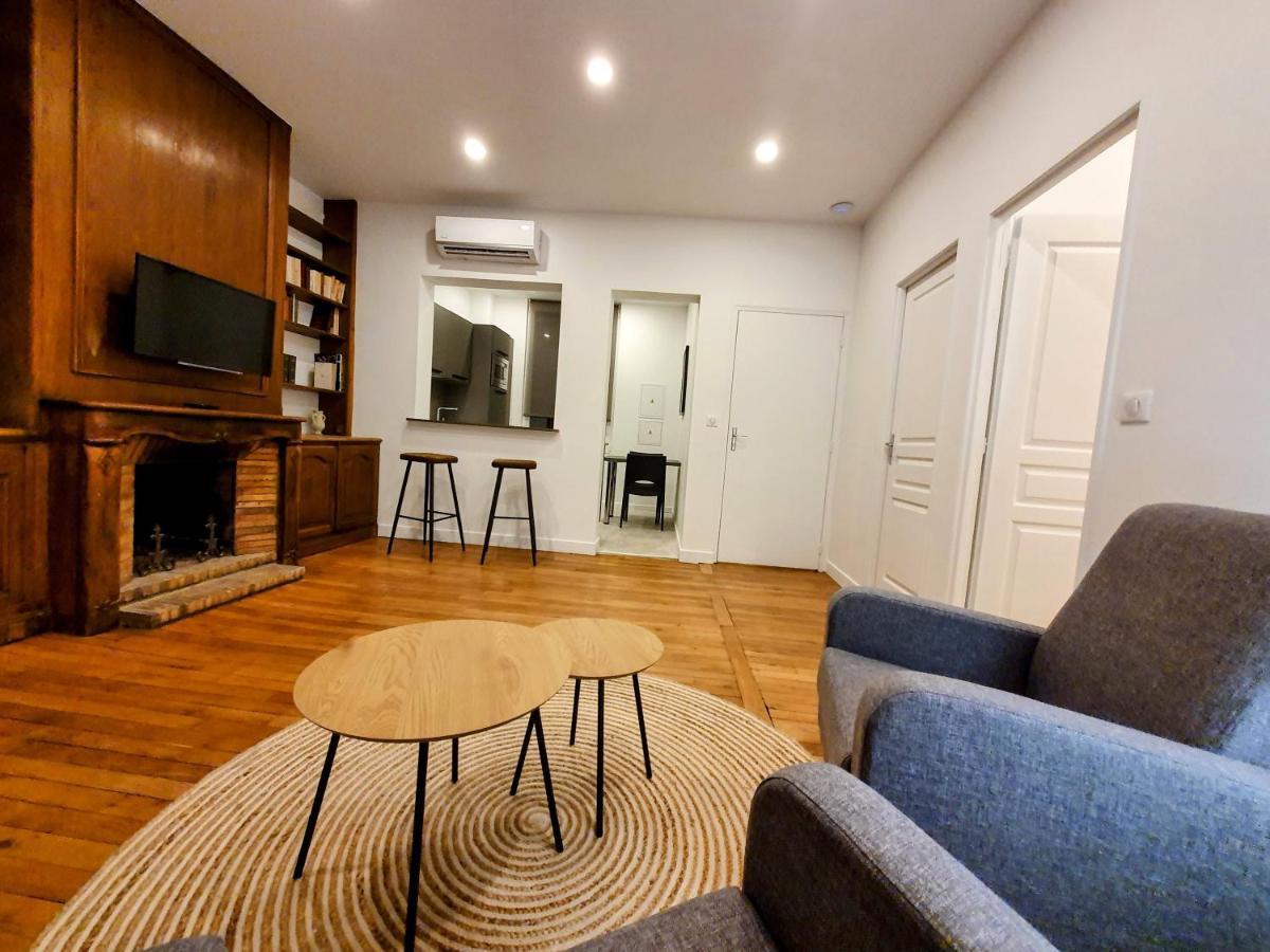 Appartement Premium Dans Une Belle Demeure - Hyper Centre-Ville De Reims Exterior photo