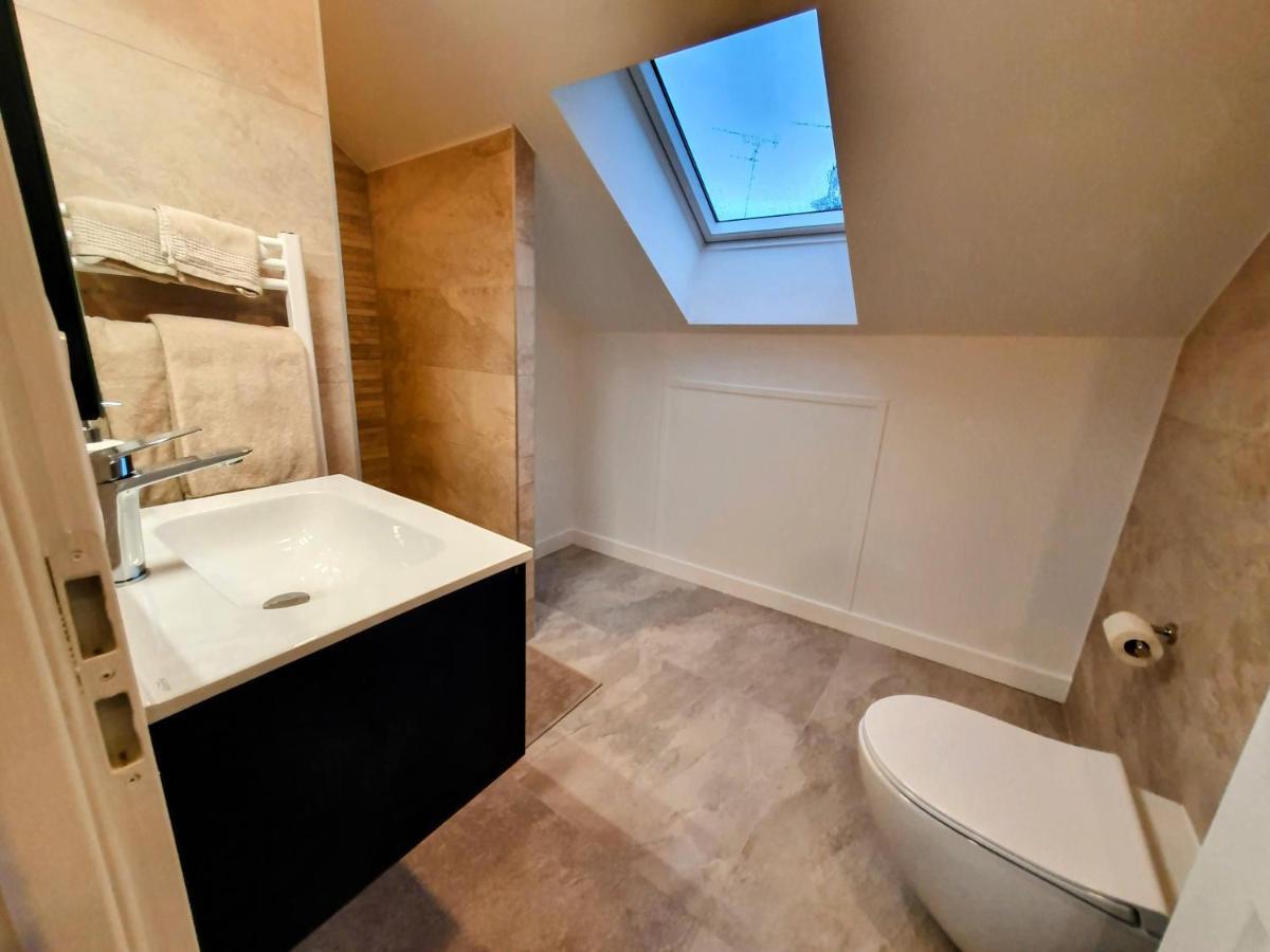 Appartement Premium Dans Une Belle Demeure - Hyper Centre-Ville De Reims Exterior photo