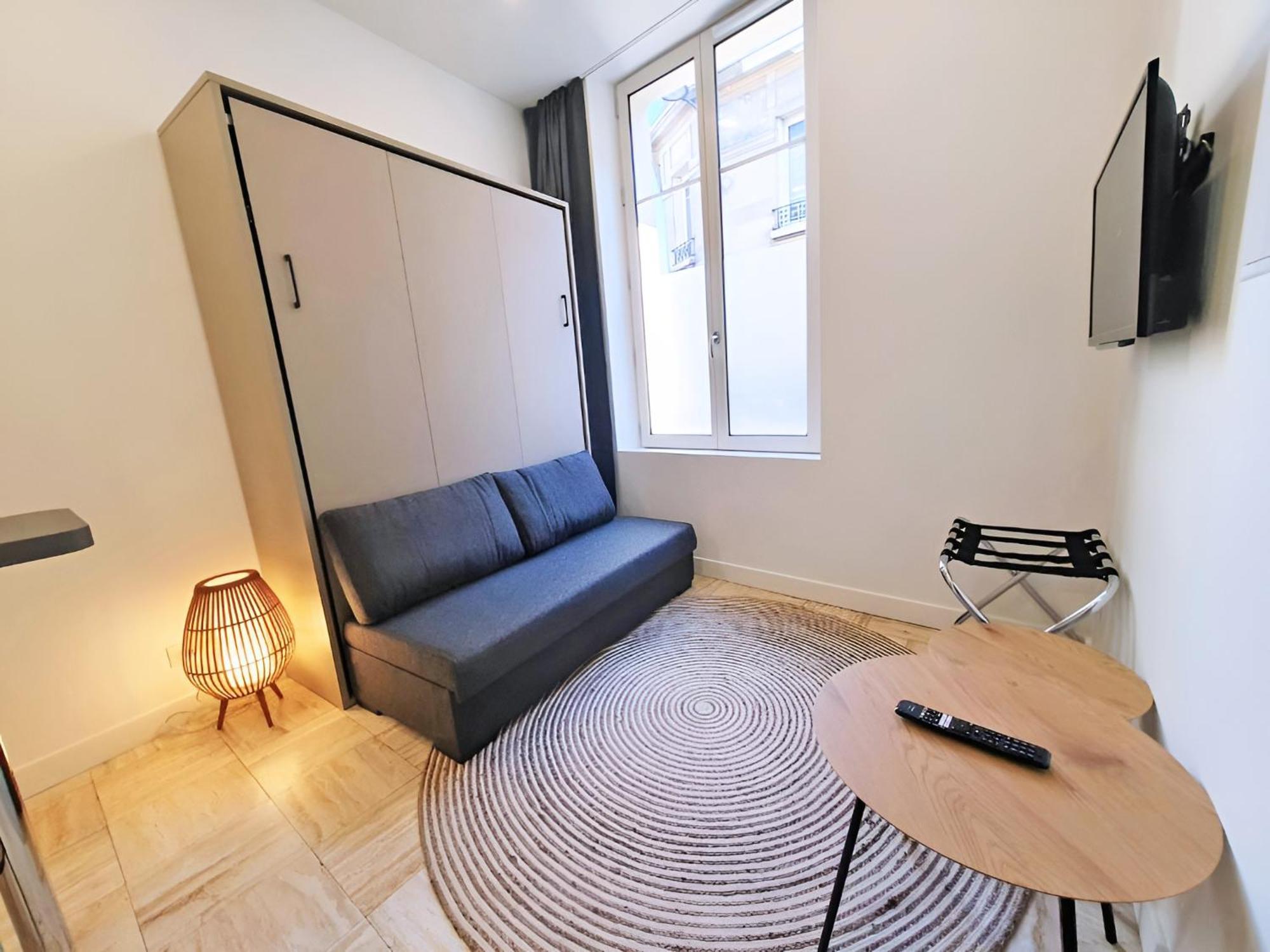 Appartement Premium Dans Une Belle Demeure - Hyper Centre-Ville De Reims Exterior photo