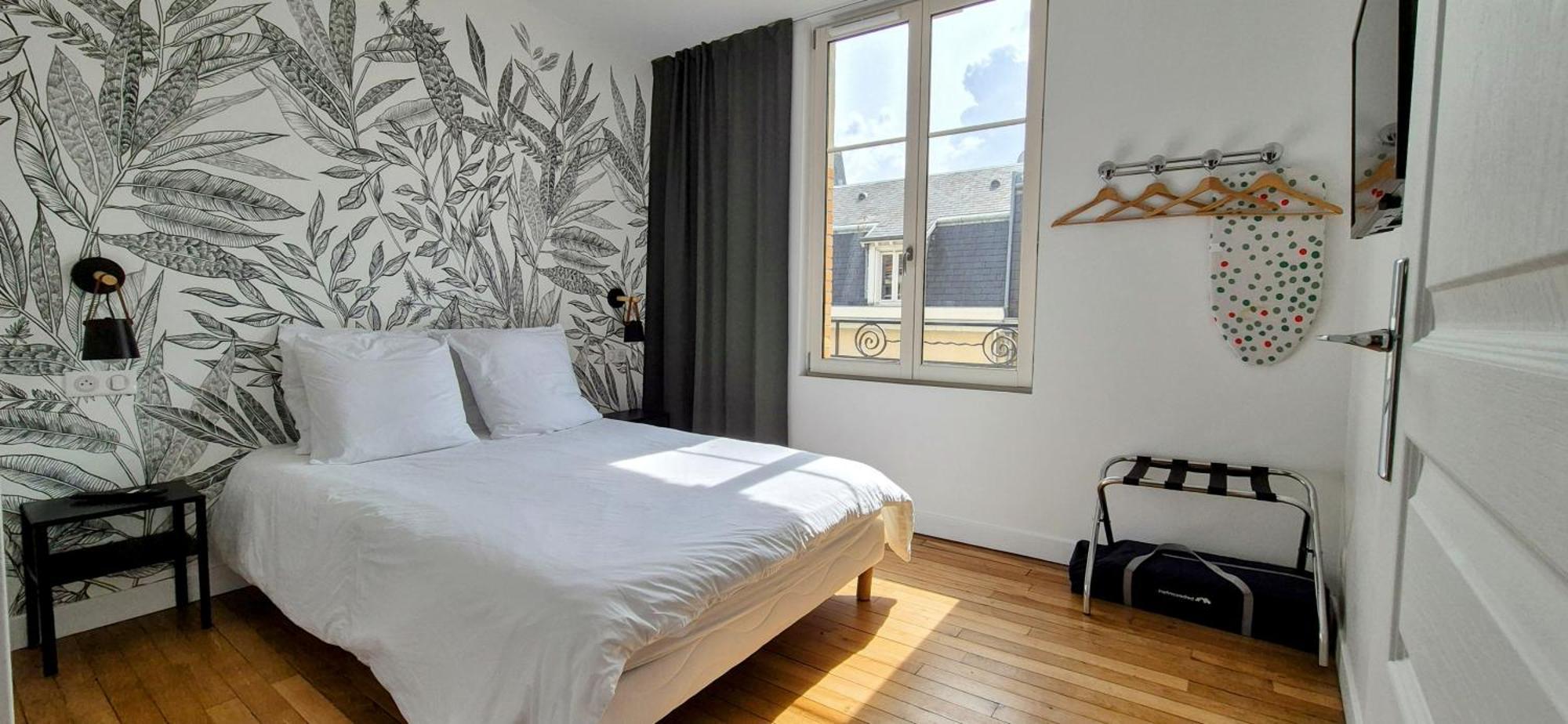 Appartement Premium Dans Une Belle Demeure - Hyper Centre-Ville De Reims Exterior photo